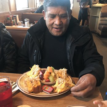 Totem Family Dining - Breakfast & Brunch Near Me - Everett, Washington Totem Family Dining - Breakfast & Brunch Near Me - Everett, Washington