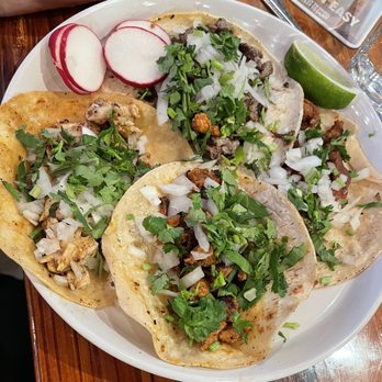 Pier 23 Nha - Tacos: steak, enchilada beef, chorizo and chicken - Seafood Near Me - New York, New York