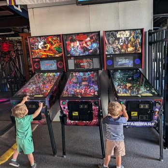 Cage Brewing - Kids welcome - Breweries Near Me - Saint Petersburg, Florida