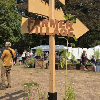CHOMP! - Minimum farmers on site - Festivals Near Me - Redmond, Washington CHOMP! - Minimum farmers on site - Festivals Near Me - Redmond, Washington