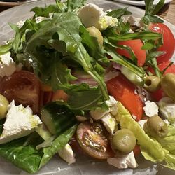Cawdor Tavern - Mediterranean salad.