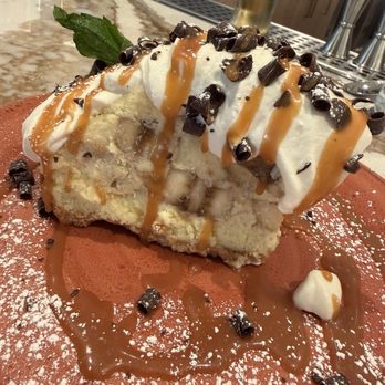 Meril - Banana Cream pie - American Near Me - Henderson, Nevada Meril - Banana Cream pie - American Near Me - Henderson, Nevada