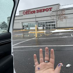 Office Depot - Don't go to this place