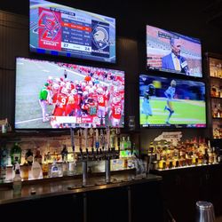 Half Time Pub & Grub - Football time