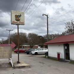 J D's Place - Entrance