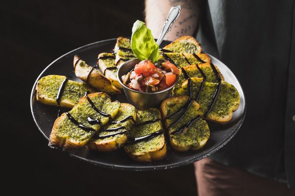 Byrne's Grilled Pizza by null
