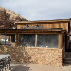 Cedar Shack Cafe - Exterior