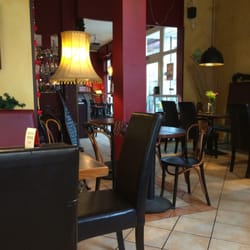 Café Lutetia - Trendy interior.