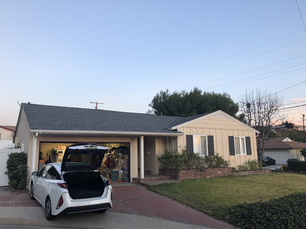 Slide of Lansford Roofing