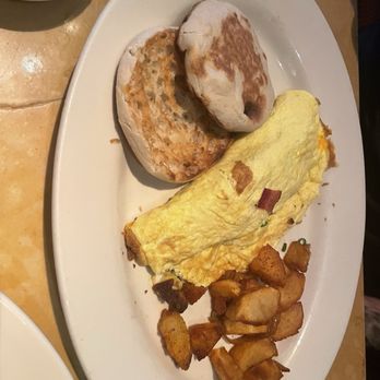 The Cheesecake Factory - Sad omelette and potatoes that was almost 20$! - Desserts Near Me - Boise, Idaho