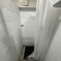 Winding River Campground - Showers are nasty