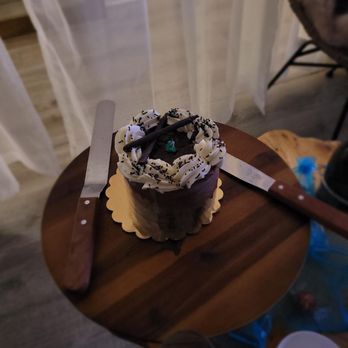 ZZ Day Spa - Delicious chocolate mousse cake - Waxing Near Me - New York, New York ZZ Day Spa - Delicious chocolate mousse cake - Waxing Near Me - New York, New York