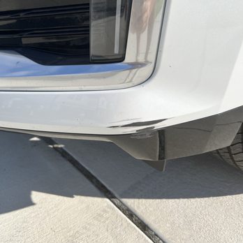 CarBodyLab - Windshield Installation & Repair Near Me - Miami Beach, Florida CarBodyLab - Windshield Installation & Repair Near Me - Miami Beach, Florida