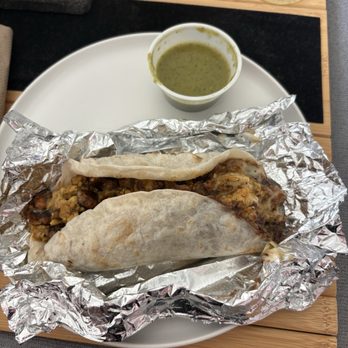 The Vegan Nom - Vegan Near Me - Austin, Texas