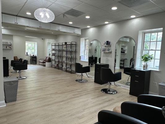 REVIVE SALON OLDTOWN - Updated January 2025 - 22 Photos - 205 S Union