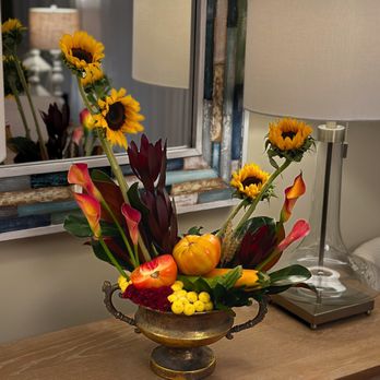 JES Blooms - Florists Near Me - Centreville, Virginia