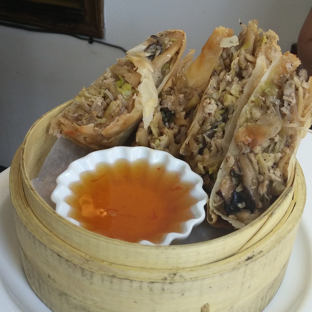Andy's Thai Kitchen - Egg rolls - Thai Near Me - Chicago, Illinois Andy's Thai Kitchen - Egg rolls - Thai Near Me - Chicago, Illinois