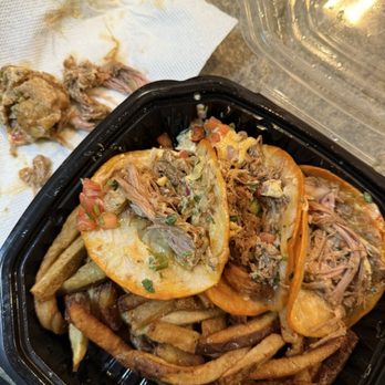 Fuller House - Birria Tacos - American Near Me - Hinsdale, Illinois