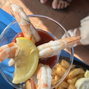 Bracco's Clam and Oyster Bar - Shrimp Cocktail - Seafood Near Me - Freeport, New York Bracco's Clam and Oyster Bar - Shrimp Cocktail - Seafood Near Me - Freeport, New York