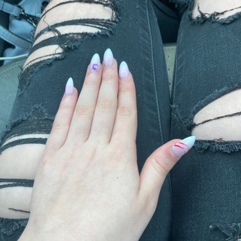 La Nails & Spa - Nail Salons Near Me - Waterloo, Iowa La Nails & Spa - Nail Salons Near Me - Waterloo, Iowa