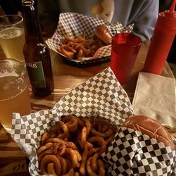 King's Hardware - Burger