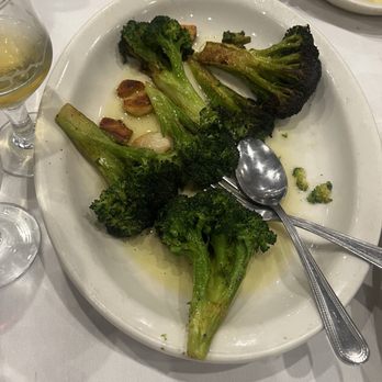 Don Peppe - Broccoli - Italian Near Me - South Ozone Park, New York
