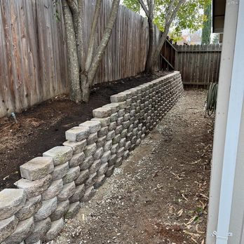 Planting Hope Landscape - Retaining wall - Masonry/Concrete Near Me Planting Hope Landscape - Retaining wall - Masonry/Concrete Near Me