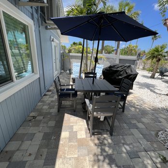 Tarpon Tale Inn - Tarpon Suite Patio - Hotels Near Me - Sanibel, Florida Tarpon Tale Inn - Tarpon Suite Patio - Hotels Near Me - Sanibel, Florida