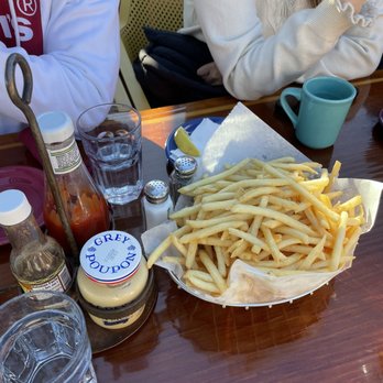 Nepenthe - Basket of Fries - New American Near Me - Big Sur, California Nepenthe - Basket of Fries - New American Near Me - Big Sur, California