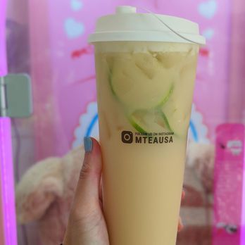 M Tea - Lime yakult - Desserts Near Me - Long Island City, New York M Tea - Lime yakult - Desserts Near Me - Long Island City, New York