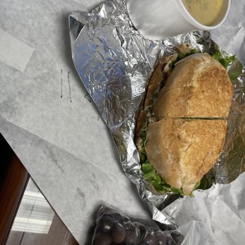 Laurel Market - Chicken poblano soup, chicken torta, bridge mix chocolates - Delis Near Me - Charlotte, North Carolina Laurel Market - Chicken poblano soup, chicken torta, bridge mix chocolates - Delis Near Me - Charlotte, North Carolina