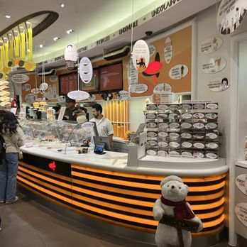 Rice To Riches - Inside - Desserts Near Me - New York, New York Rice To Riches - Inside - Desserts Near Me - New York, New York