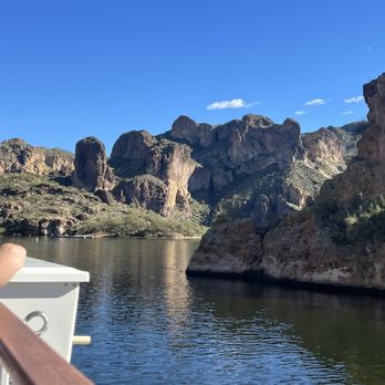 Dolly Steamboat - Canyon Lake - Boat Charters Near Me - Apache Junction, Arizona