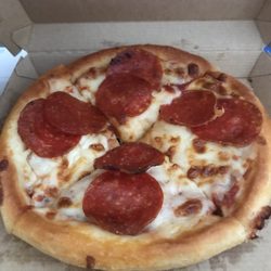 Pizza Hut - pepperoni pizza