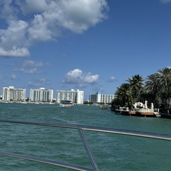 Miami Beach Marina - Marinas Near Me - Miami Beach, Florida Miami Beach Marina - Marinas Near Me - Miami Beach, Florida