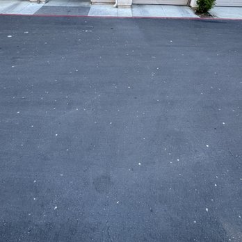Artisan at Main Street Metro - Bird poop everywhere - Apartments Near Me - Corona, California Artisan at Main Street Metro - Bird poop everywhere - Apartments Near Me - Corona, California