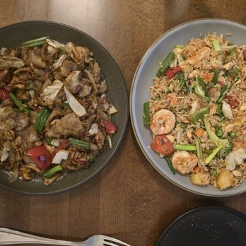 Phraya Thai - Thai Near Me - Denver, Colorado