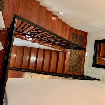 Felikian's Carpet One Floor & Home - a staircase in a home - Carpeting Near Me - Pasadena, California Felikian's Carpet One Floor & Home - a staircase in a home - Carpeting Near Me - Pasadena, California