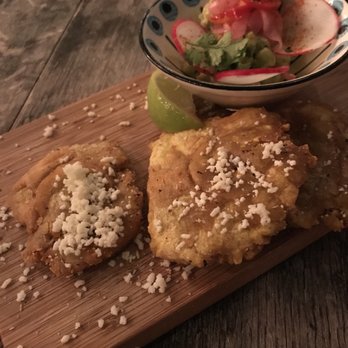 Doce Provisions - Guac with tostones - New American Near Me - Miami, Florida Doce Provisions - Guac with tostones - New American Near Me - Miami, Florida