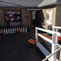 This and That Antiques and Collectibles