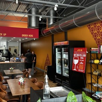 Thai Bird - Interior of restaurant - Thai Near Me - San Antonio, Texas