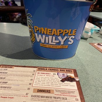 Pineapple Willy's - Seafood Near Me - Panama City Beach, Florida