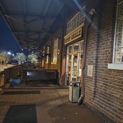 The Depot Grille - Patio entrance