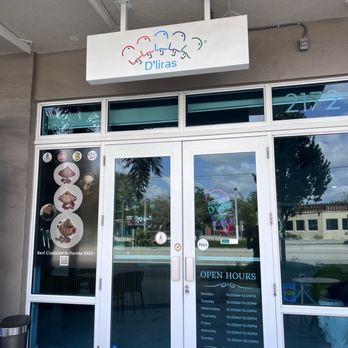 D'Liras - Bakeries Near Me - Wilton Manors, Florida