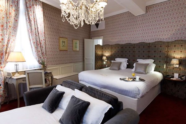 Hotel & Spa Le Grand Monarque Chartres by null