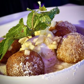 Terina - Apple Cider Zeppoli - Italian Near Me - Brooklyn, New York