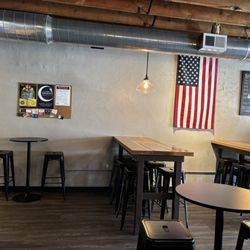 New Crescent Brewing - Interior