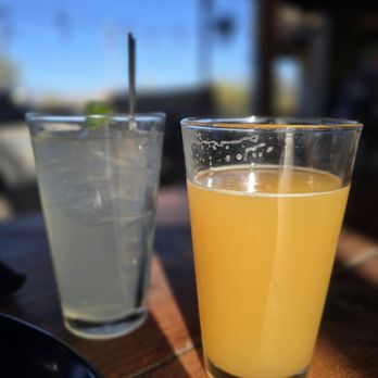 Growler's Taphouse - Sports Bars Near Me - Tucson, Arizona