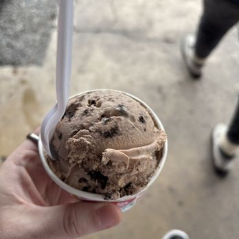Amy's Ice Creams - Texas Dirt Cake - Ice Cream & Frozen Yogurt Near Me - Austin, Texas Amy's Ice Creams - Texas Dirt Cake - Ice Cream & Frozen Yogurt Near Me - Austin, Texas