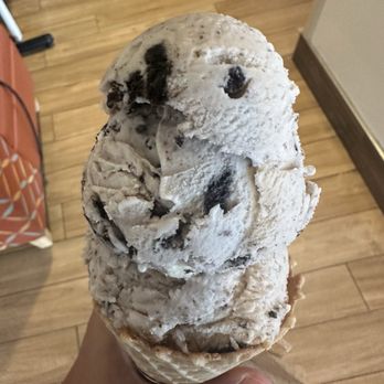 Daily Scoop In Memorial Union - Ice Cream & Frozen Yogurt Near Me - Madison, Wisconsin Daily Scoop In Memorial Union - Ice Cream & Frozen Yogurt Near Me - Madison, Wisconsin